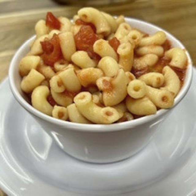 Mac & Tomatoes.